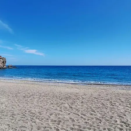 Sea Side Retreat 3 * Achlia